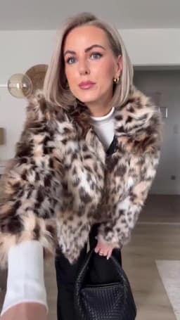Mingmingxi Women's Leopard Print Faux Fur Coat Long Sleeve Loose Fit Winter Warm Jacket Wild Luxury Party Top