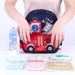 3-6 Year toddler backpack The babys shoulders preschool backpack Childrensfavorite fire truck cartoon style toddler backpack boy