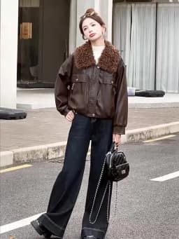 Women's Leather Jacket Fleece-lined Thickened Autumn Winter Coat New Detachable Fur Collar Stylish Warm Leather Outwear Tops