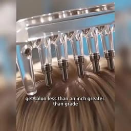 Portable Essential Oil Applicator Massage Comb with Built-In Liquid Reservoir Mini Scalp Liquid Applicator Comb Hair Care Tool