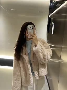 Korean Stand Collar Plush Jacket for Women Winter Thick Fluffy Cropped Faux Fur Coat Woman Loose Sweet Single Breasted Outerwear