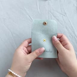 100Pcs Customized Logo 8x8cm Jewelry Microfiber Snap Bag Velvet Envelope Button Pouch Portable Travel Gift Organizer Ring Pocket
