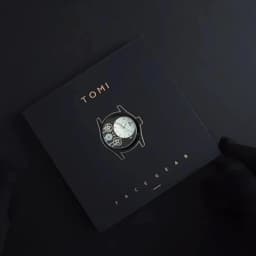 TOMI Men's Gift Box Combination Set Watch Luxury and Simple Business Detachable Strap Quartz Watch Men's Watch Festival Gift