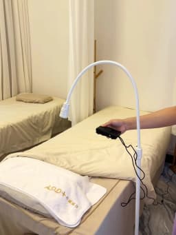 12W LED UV Lamp Eyelash Extension Gel Curing Floor Lamp for Beauty Salon Foot Switch Adjustable UV Light Holder Angle Spotlight