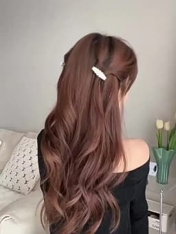 Korean Style Side Pearl Bangs Hair Clip for Women, Forehead Clip Hair Accessory, Internet Celebrity 2025 New Model, High-End Sid