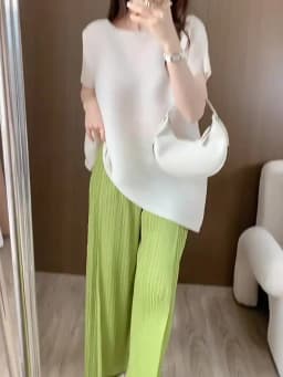 2026 New Miyake Loose Large Size Nine-minute Pants High-waisted Draped Pleated Leisure Thin Pleated Straight Wide-leg Pants Thin