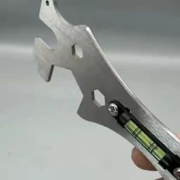 Multifunctional Bathroom Wrench Bend Angle Leveling Wrench Shower Faucet Installation Ruler Distance Measuring Tool