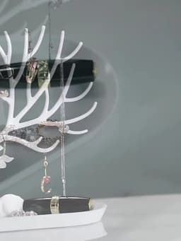 Jewelry Display Stand Tray Tree Storage Racks Earrings Necklaces Rings Jewelry Boxes Case Desktop Organizer Holder Make Up Decor