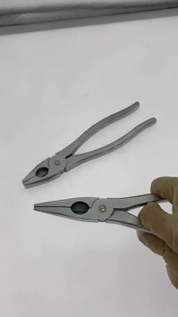 Orthopedics Nice Flat Nose Pliers with Serrated Jaws Veterinary Orthopedics Instruments