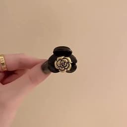 Black Camellia Mini Hair Claws Elegant Temperament Flower Hair Clips Princess Side Clip Women Girls Bangs Clips Hairpins Fashion