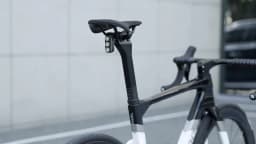 ROCKBROS Bicycle Smart Brake Tail Light MTB Road Bike Auto Brake Sensing Light IP64 Waterproof Type-C Charging Warning Taillight