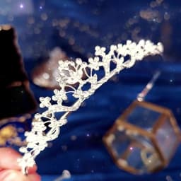 Silver Luxury Pearl Women's Crown Delicate Rhinestone Flower Tiara Hair Band Holiday Party Jewelry Hair Accessories As Gift