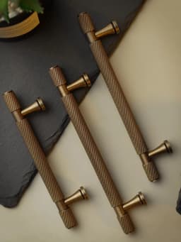Santaya Solid Antique Brass Handles With Knurled Cross Pattern for Kitchen Cabinet T Bar Pull Bedroom Wardrobes and Drawer Knobs