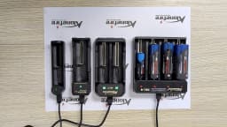 Alonefire A1 USB Charger 3.7V Rechargeable Flashlight Headlamp Torch Li-ion Battery Charger for 18650/16340/14500/21700/26650