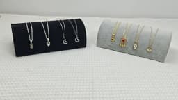 1 Piece, Flannel Half-Round Pillow Necklace Display Stand for Necklace and Bracelet Display and Storage