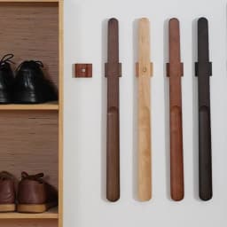 Premium Beech Wood 55cm Long Handle Shoe Horn - Magnetic Base No-Bend Shoe Helper for Elderly, Pregnant Women & Lazy Adults