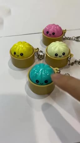 Cute Dumpling Light Up Keychain Kawaii Squishy Bao Night Light Soft Silicone Stress Relief Backpack Charm for Teens Gift Decor