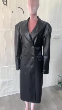 Nerazzurri Spring Autumn Luxury Long Black Fitted Pu Leather Trench Coat for Women Shoulder Pads Double Breasted Runway Fashion