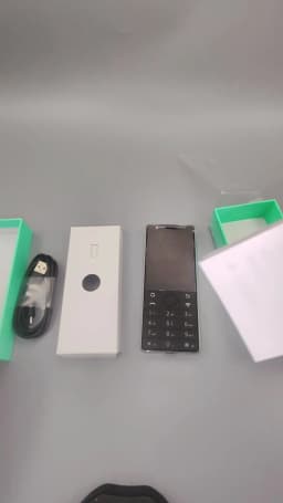 Global Version DuoQin J36 Dual Sim Card 4G Smart Feature Phone Android 13 MTK6761 2.8" Touch Screen 13MP+2MP Physical Keyboard