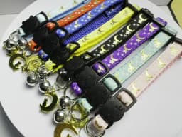 Customized Cute Glow Cat Collar Free Engraved Puppy Kitten Anti-lost Pet ID Nameplate Necklace With Bell & Moon Ornament