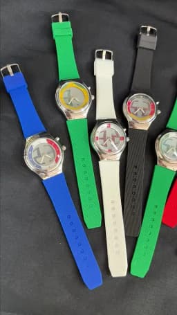 Creative Quartz Wristwatch with Flashing Animated Dial Silicone Strap Fashion Casual Watch Unique New Gift for Men Women