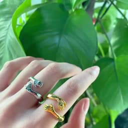 New Romantic Love Hug Carved Hand Rings Creative Love Forever Opening Finger Adjustable Hand Ring For Women Men Fashion Jewelry