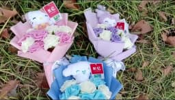 Genuine Hellokitty Kuromi Cinnamoroll Plush Dolls With Artificial Flowers Bouquets Christmas Valentine Graduation Birthday Gifts