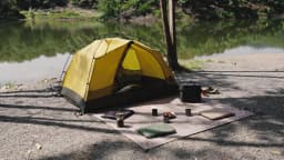 OneTigris Picnic Camping Mat Ultralight 3 Person Foldable Travel Blanket Moisture-proof Suitable for Gravel Grass Beach Ground