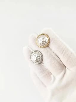 Luxury White Round Pearl Cufflinks for Men Elegant Wedding Business Shirt Cuff Buttons Premium Formal Dress Jewelry Accessories