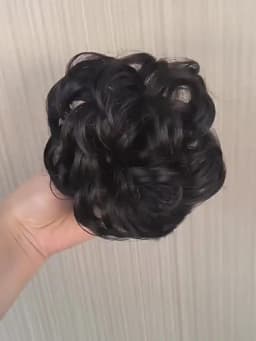 Claw Clip Messy Chignon Wavy Curly Hair Bun Clip in Claw Ponytail Synthetic Tousled Updo Scrunchie Hairpiece for Women