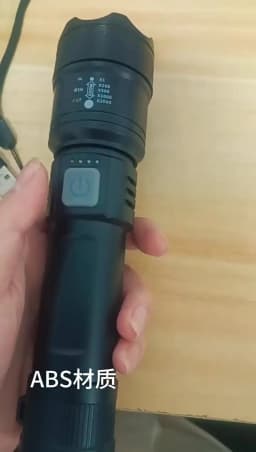 5000LM Ultra Bright Tactical Light Built-in Battery Powerful P70 LED Flashlights Emergency Spotlight Telescopic Zoom Flash Light