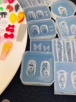 DIY Dragon Sticker Mold Creative Nails Art Mould Decorations for Manicurist