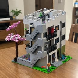 3911PCS Sushi Shop Apartment Building Blocks Set Japanese Street View House Cherry Blossom Architecture Modular Model Kit with 5 Figuren and LED Lighting DIY Assembly Bricks Toys for Adults Gift Desktop Ornament Collection Display Home Decortion