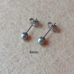 316L Stainless Steel With Senior Grey Nature Shell Pearls Stud Earrings No Fade Allergy Free