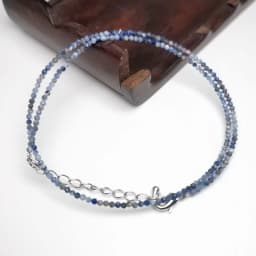 Cute and Simple Lapis Lazuli Crystal Quartz 2mm Mini Beads Pendant Necklace Handmade Nepal Jewelry Girls Choker Necklace