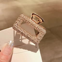 Multi Style Gold Metal Hair Claw Clips Hollow Geometric Butterfly Jaw Clips Strong Hold Non Slip Hair Crab Clamp for Women Thick