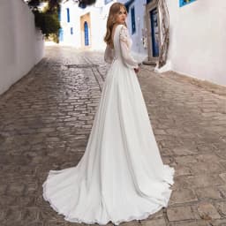 Charming Beach Wedding Gowns Lace Bridal Dresses Long Sleeve Jewel Neck Back Out Wedding Gowns 2024 Boho Chiffon On Sale