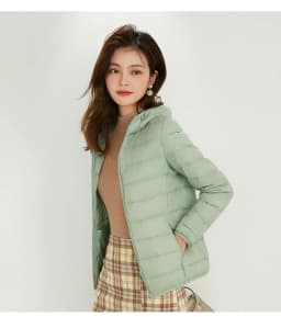 New Fashion Ultra Light 90% Down Jacket Soft Matte Fabric Winter Feather Jacket Warm Coat Hooded Parka Female Portable S-4XL