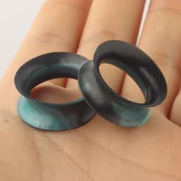 2pcs Silicone Flexible Ear Flesh Tunnel Plug Piercing Mixed Color Earlet Gauges Expansion Piercing Fashion Jewelry 6MM-25MM