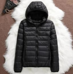 2024 Winter Ultra Light Duck Down Jacket Women Slim Short Coat Hooded Warm Female Portable Parkas Women's Down Jackets