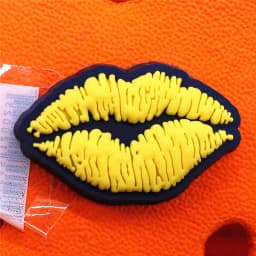 1pcs Tai Chi Socks Lip Print Goldfish PVC Buckle Shoe Accessories Decorations Clogs Pin Charms Shoes fit Bracelet Kids Gifts