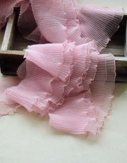 2M 10CM Wide Exquisite Red Pink Lace Ribbon fabric Elastic Ruffle Trim Collar Sewing Clothing Skirt Headwear Guipure Decoration