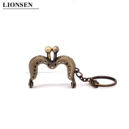Mini Cute 4cm Metal Coin Purse Bag Change Purse Frame With Keychain 5 Colors Frame Kiss Clasp Lock DIY Craft Wallet Accessaries
