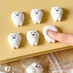 Squishy Toy Cute Tiny Bear Stress Ball Keychain Anti-stress Fidget Toy Self Deprecating Bear Pendant Squeeze Toy