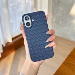 Ultra Thin 3D Knits Skin Phone Case For iPhone 17 16 15 14 12 13 Pro Max 16 Plus 16e Air Soft TPU Cover