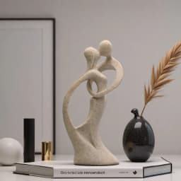 Modern Simple Couple Resin Crafts Home Decoration Wedding Gifts Living Room Creative Golden Sandstone Statue Figurine Sculpture