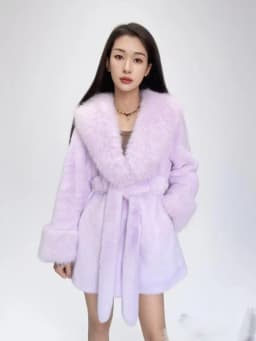 Luxury High Quality New Large Fur Collar Fur Coat Belt Slim Jacket Women Winter Warm Eco-Friendly Mink Fox Fur Coat Premium Tops