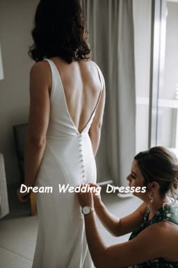 DREAM Customized V Neck Elegant Sleeveless Crepe Wedding Dresses Backless Buttons Bride Dresses Simple Mermaid Wedding Gown 2025