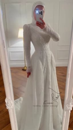 KUXA Customized Muslim Dubai Luxury Wedding Dresses Lace Beaded A-Line Arabic Full Sleeves Bridal Gowns For Women Robe De Mariée
