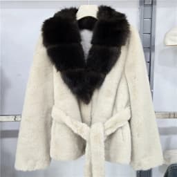 DEAT 2026 Winter Trend Style V-neck Single Breasted Faux Fur Coat With Belt For Women Contrast Color Thick Jackets 29A9574